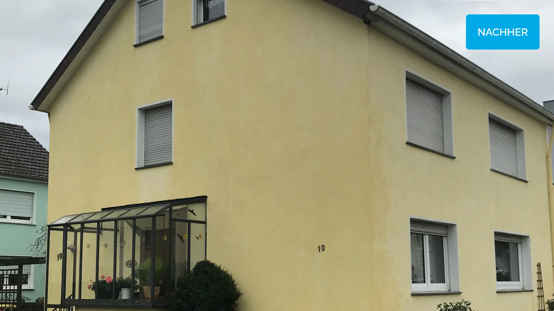 fassadenreinigung_einfamilienhaus_nachher